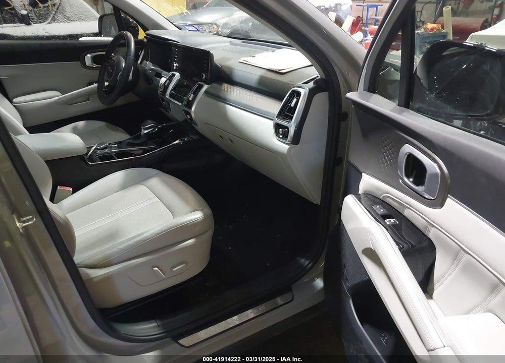 2022 KIA SORENTO SX VIN: 5XYRKDLF3NG117906