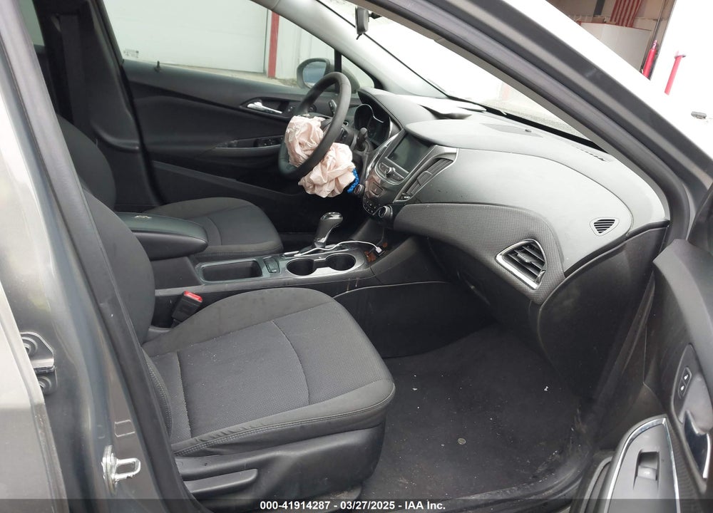 2019 CHEVROLET CRUZE VIN: 1G1BE5SMXK7100973