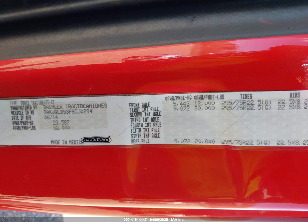 2015 FREIGHTLINER CASCADIA 125 --- VIN: 3AKJGLD53FSGJ0294