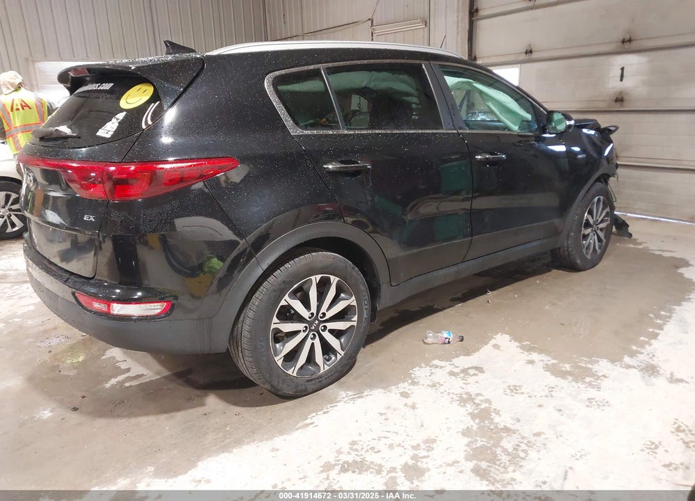 2017 KIA SPORTAGE EX VIN: KNDPNCAC6H7170702