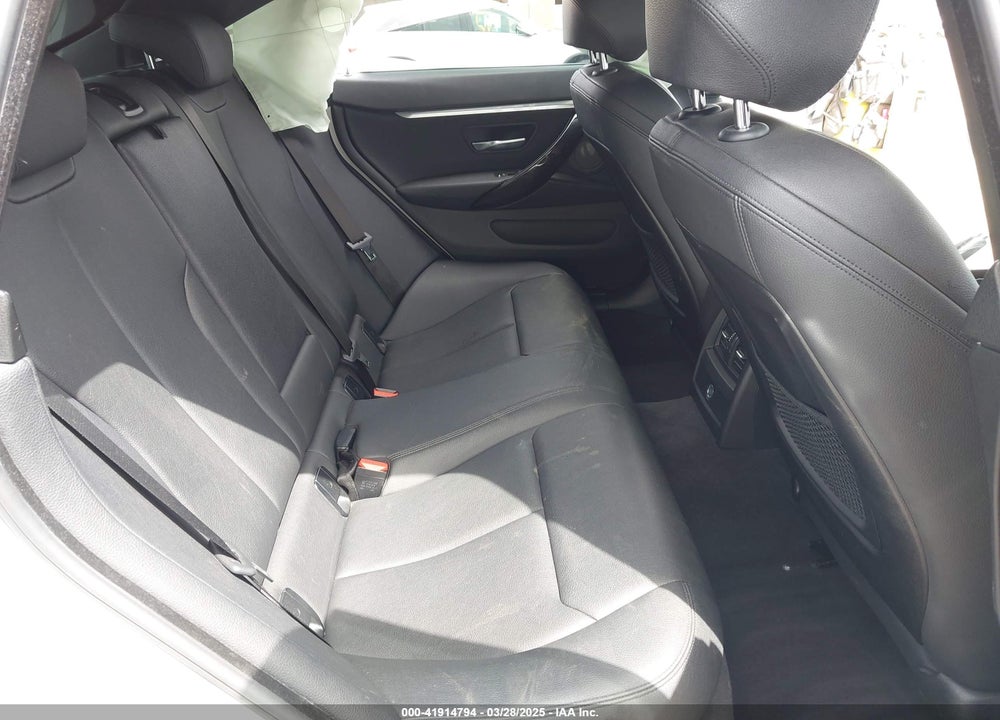 2019 BMW 4 SERIES VIN: WBA4J1C52KBM17393