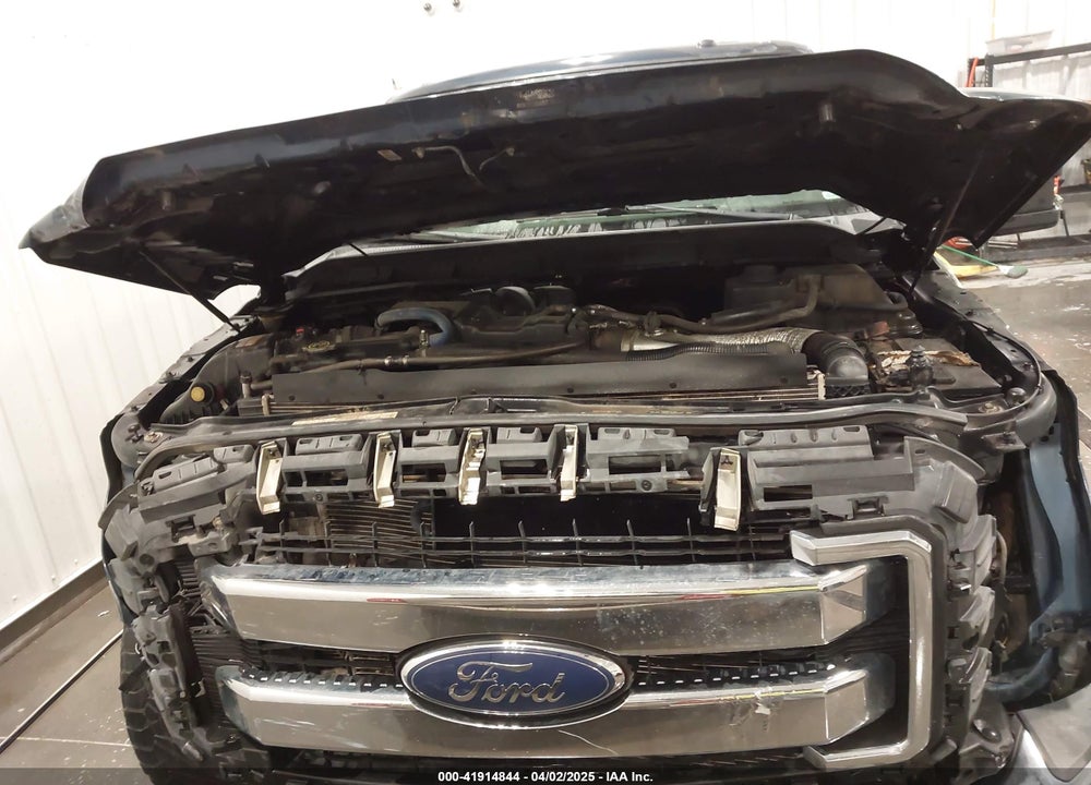 2014 FORD F-350 LARIAT VIN: 1FT8W3BT0EEB12463