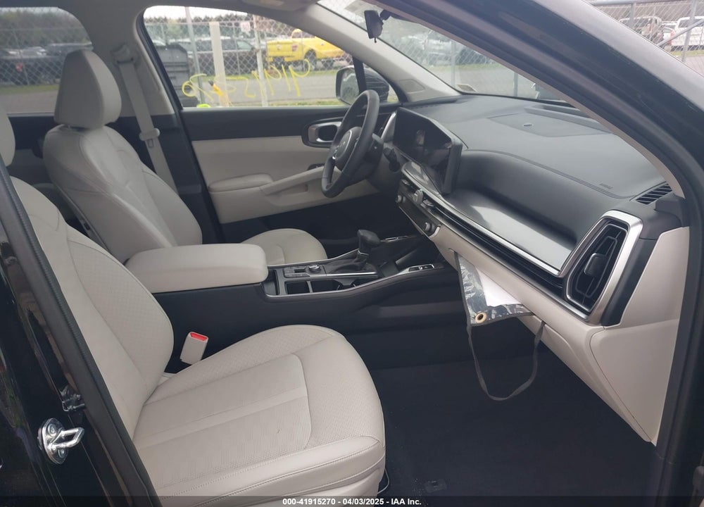 2025 KIA SORENTO VIN: 5XYRL4JC3SG353280