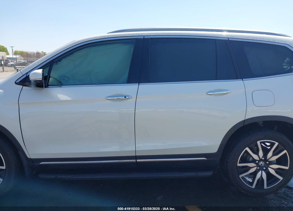 2019 HONDA PILOT VIN: 5FNYF5H93KB021978