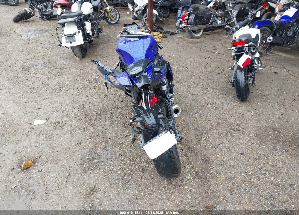 2024 YAMAHA YZFR7 VIN: JYARM38Y6RA002569
