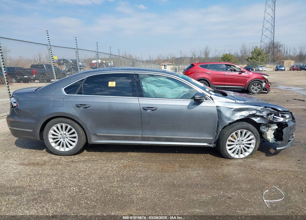 2017 VOLKSWAGEN PASSAT VIN: 1VWBT7A36HC039748