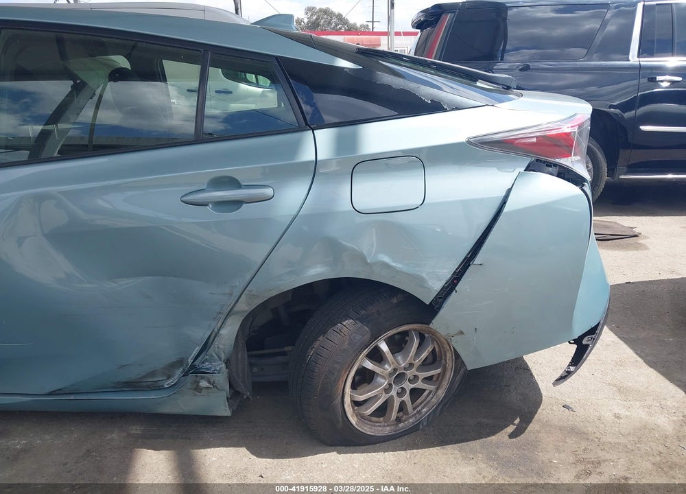 2016 TOYOTA PRIUS VIN: JTDKARFU8G3026830