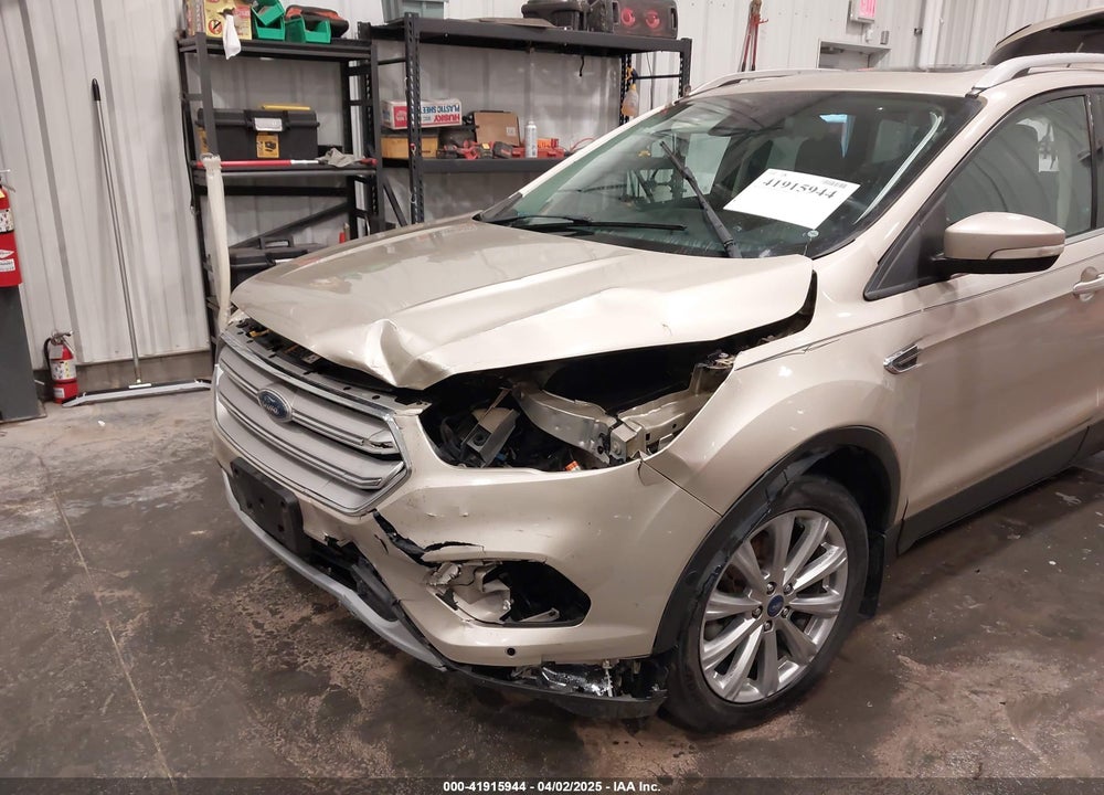 2018 FORD ESCAPE TITANIUM VIN: 1FMCU9J91JUA06236