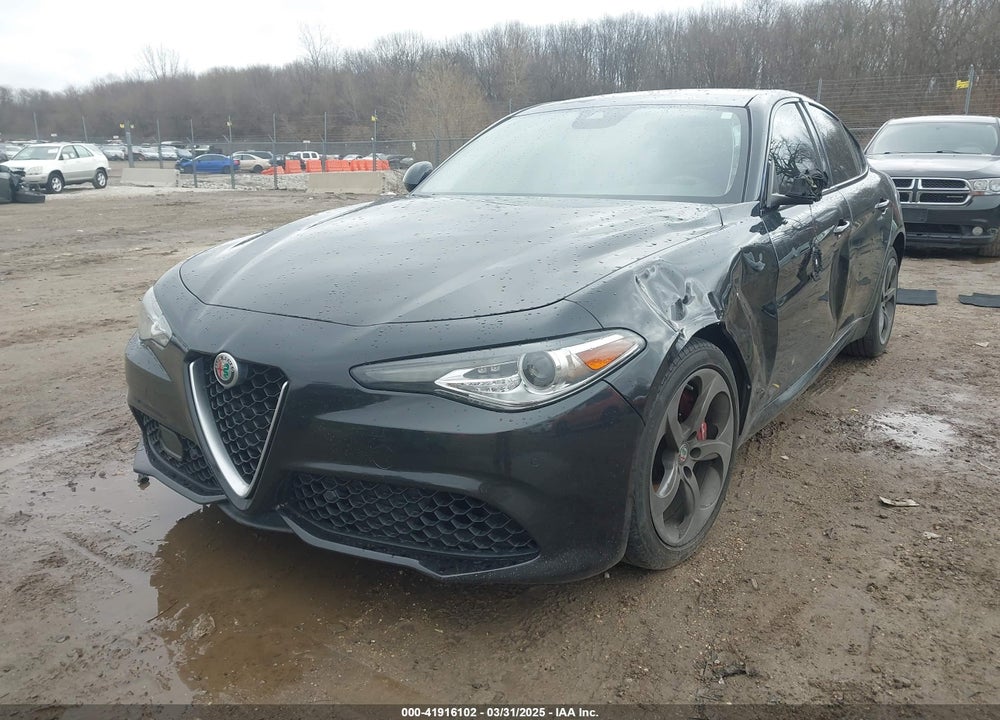 2018 ALFA ROMEO GIULIA AWD VIN: ZARFAEDN3J7578523