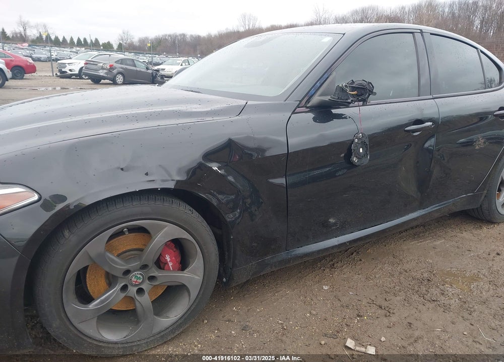 2018 ALFA ROMEO GIULIA AWD VIN: ZARFAEDN3J7578523