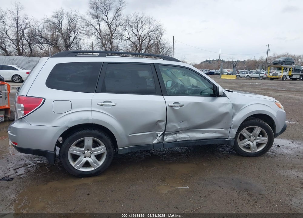 2009 SUBARU FORESTER VIN: JF2SH63679H713224