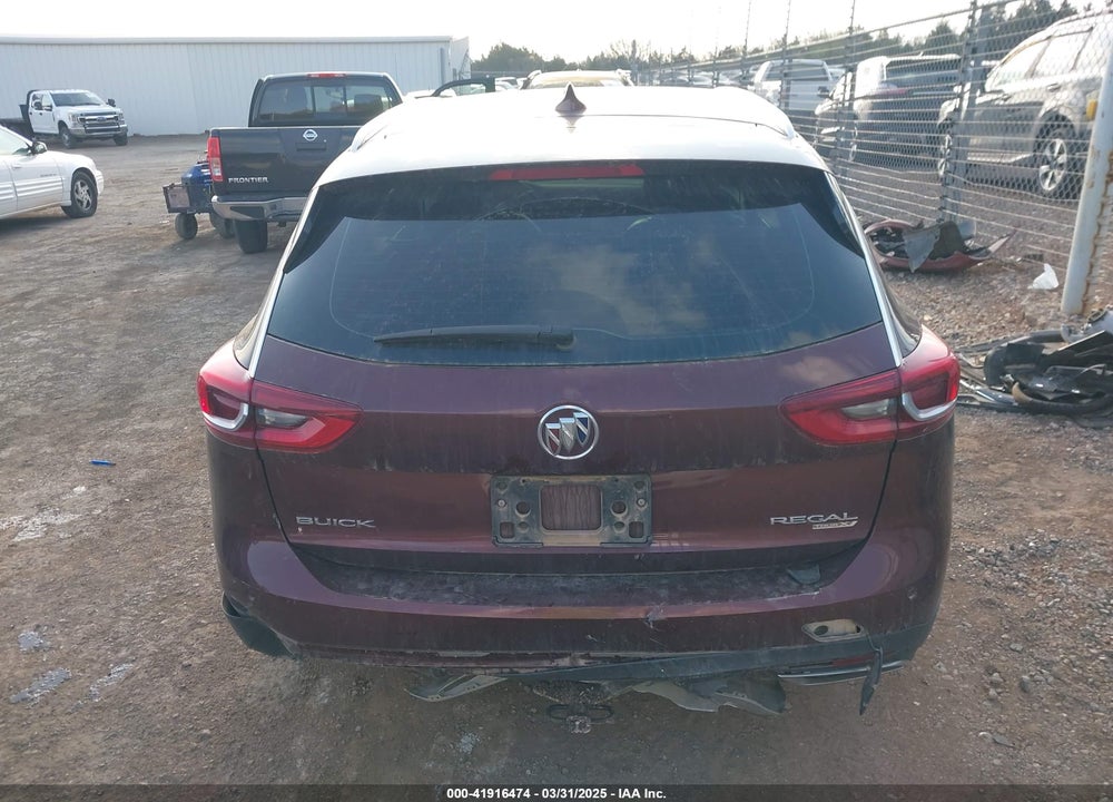 2018 BUICK REGAL TOURX VIN: W04GV8SX8J1149612