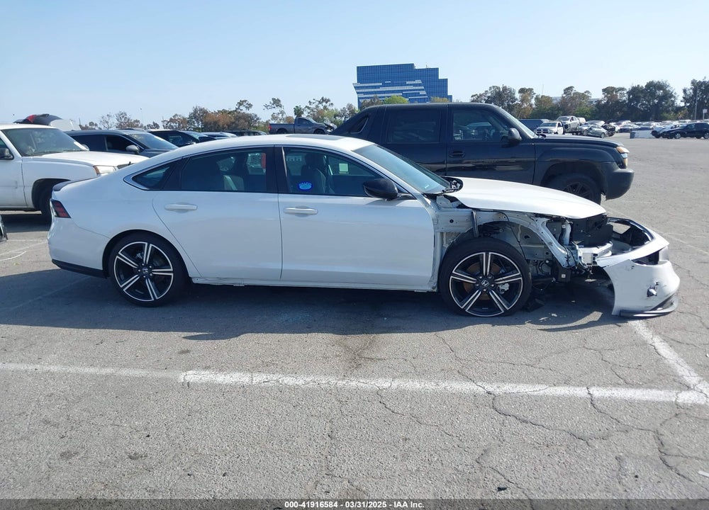 2025 HONDA ACCORD HYBRID SPORT VIN: 1HGCY2F56SA014004