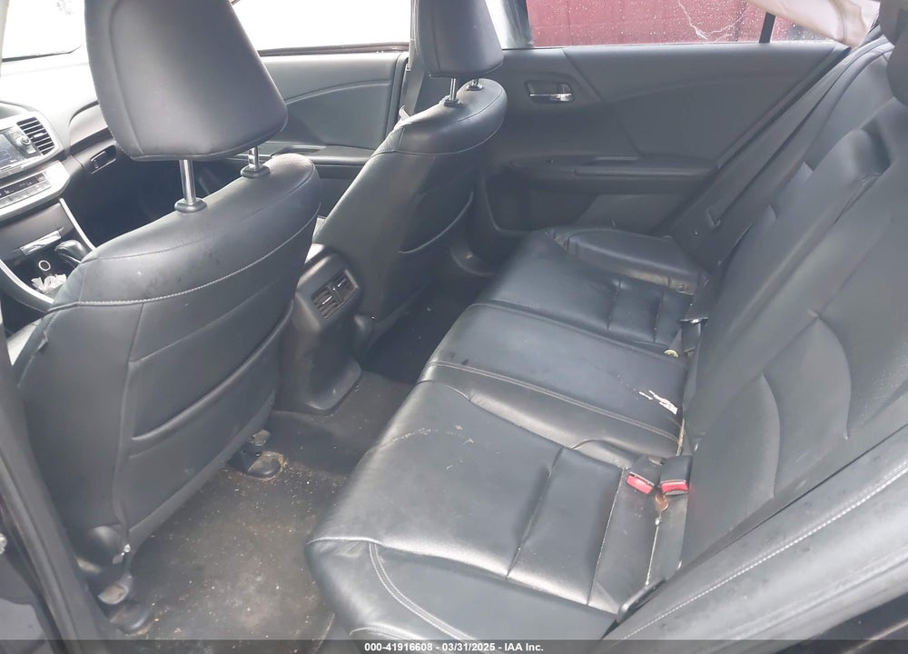 2015 HONDA ACCORD EX-L VIN: 1HGCR2F82FA132368