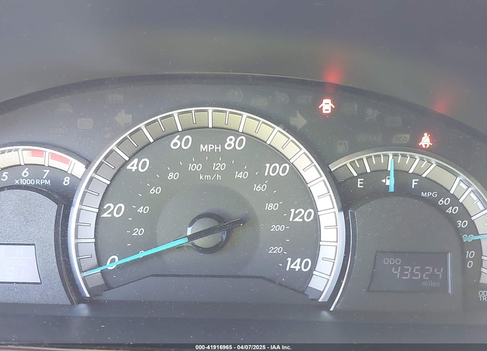 2013 TOYOTA CAMRY SE VIN: 4T1BF1FKXDU641608