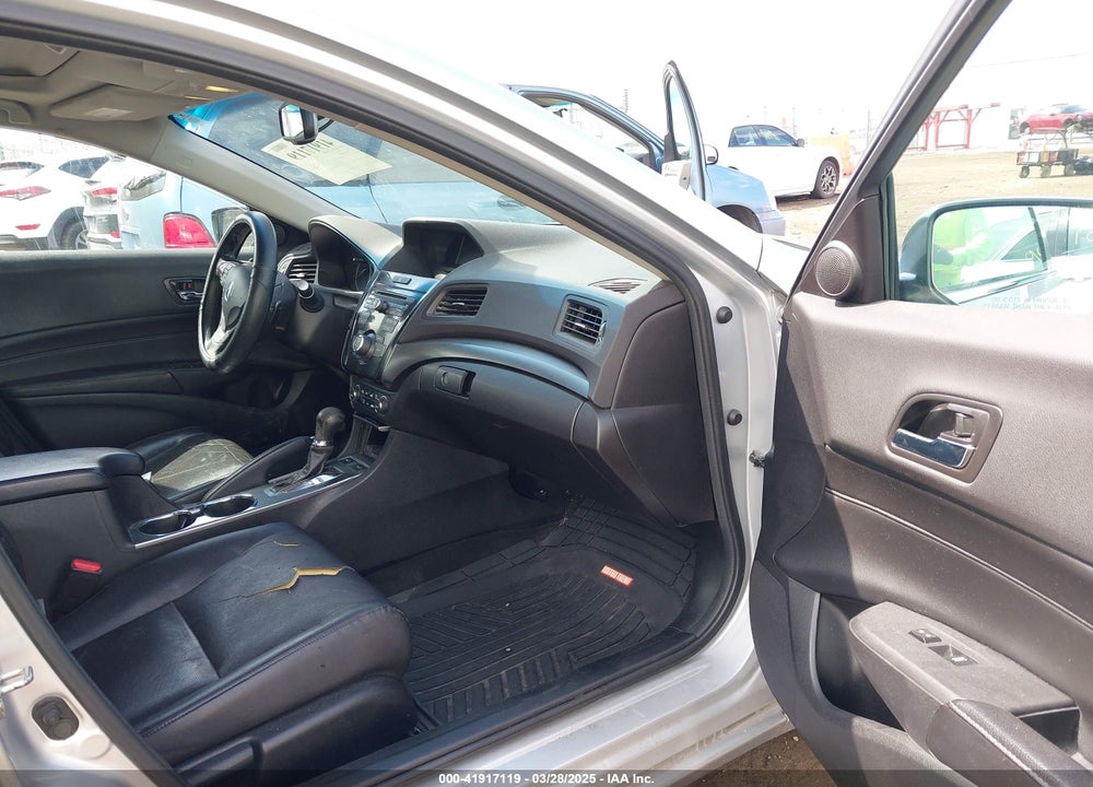 2014 ACURA ILX 2.0L VIN: 19VDE1F55EE009568