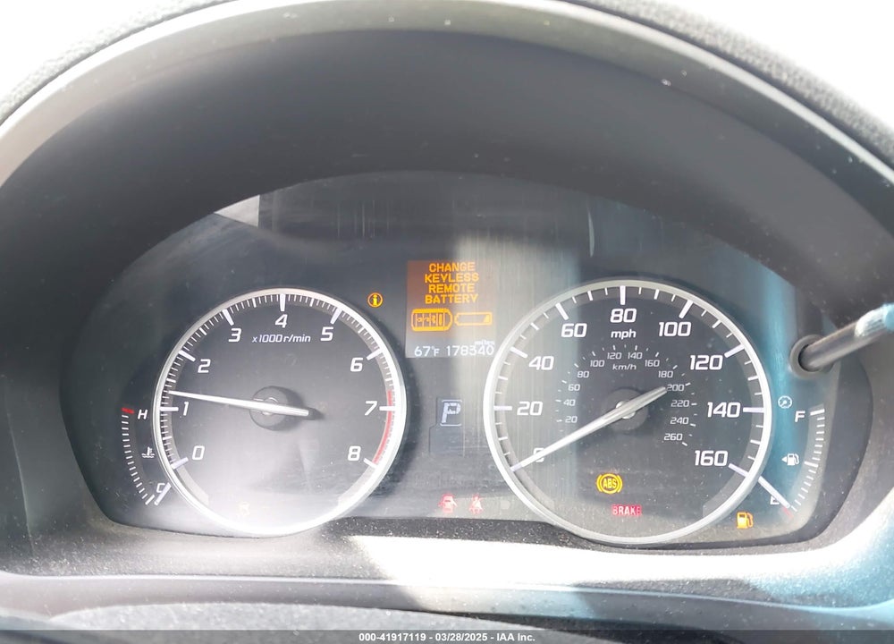 2014 ACURA ILX 2.0L VIN: 19VDE1F55EE009568