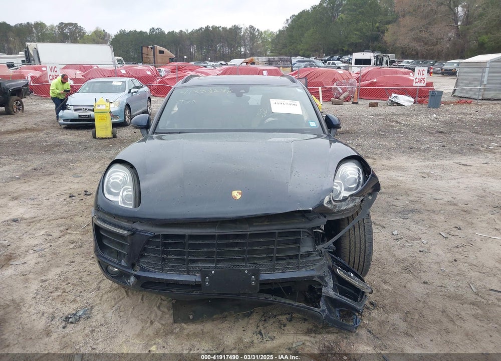 2017 PORSCHE MACAN VIN: WP1AA2A58HLB04879