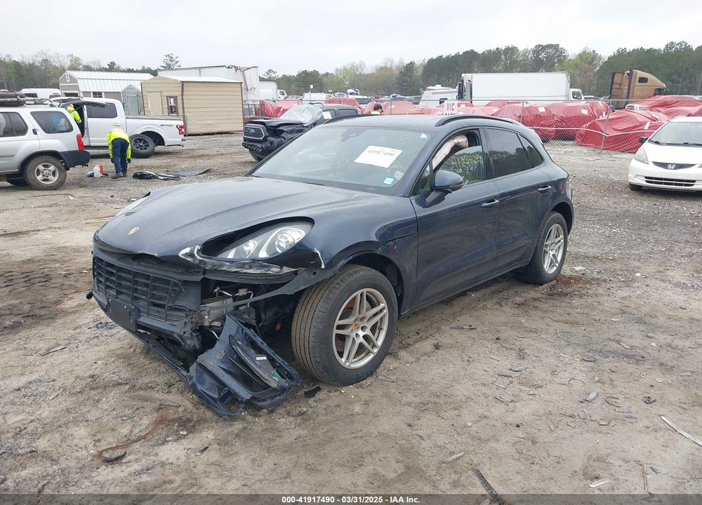 2017 PORSCHE MACAN VIN: WP1AA2A58HLB04879