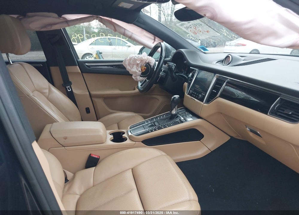 2017 PORSCHE MACAN VIN: WP1AA2A58HLB04879