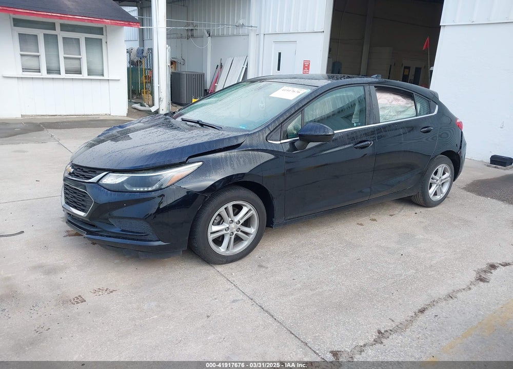 2017 CHEVROLET CRUZE VIN: 3G1BE6SM1HS582667
