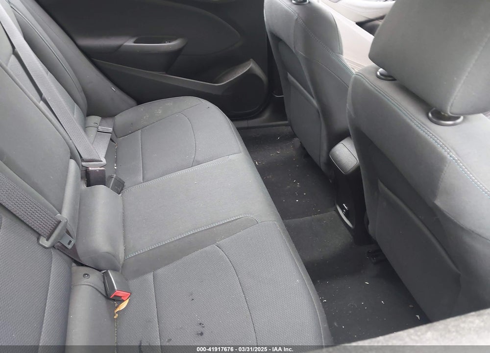 2017 CHEVROLET CRUZE VIN: 3G1BE6SM1HS582667