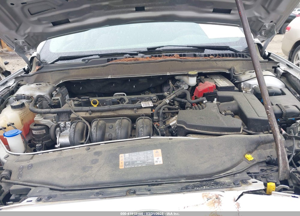 2019 FORD FUSION S VIN: 3FA6P0G71KR126921