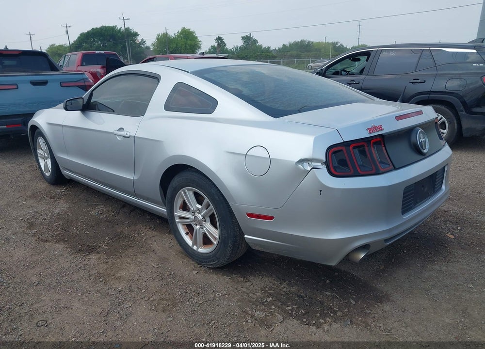 2014 FORD MUSTANG V6 VIN: 1ZVBP8AM0E5215177