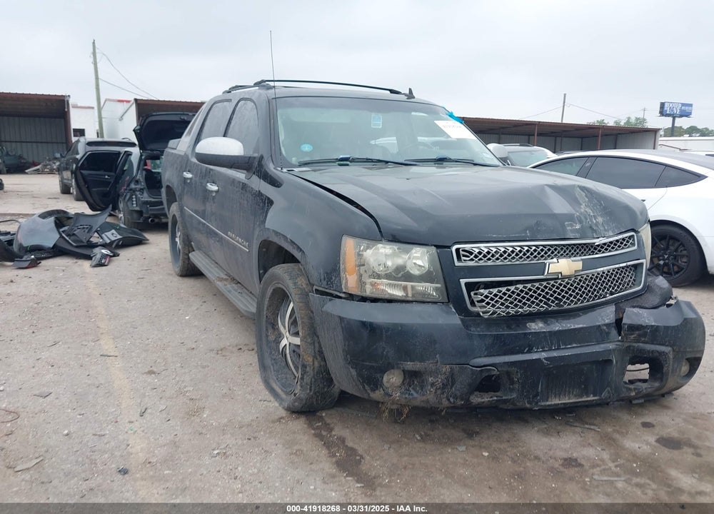 2011 CHEVROLET AVALANCHE 1500 LT1 VIN: 3GNMCFE03BG160951