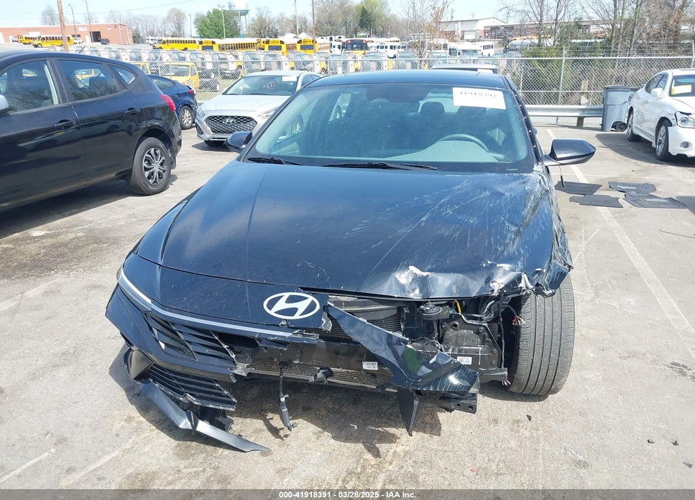 2024 HYUNDAI ELANTRA VIN: KMHLS4DG2RU733061