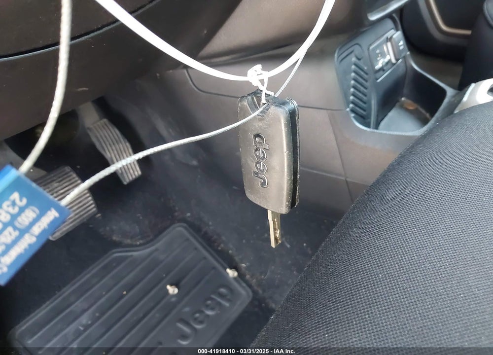 2015 JEEP RENEGADE VIN: ZACCJABT1FPB32078