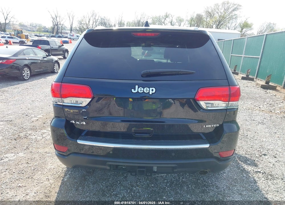 2018 JEEP GRAND CHEROKEE VIN: 1C4RJFBG2JC459855