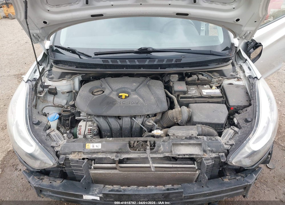 2016 HYUNDAI ELANTRA SE VIN: 5NPDH4AE0GH680569