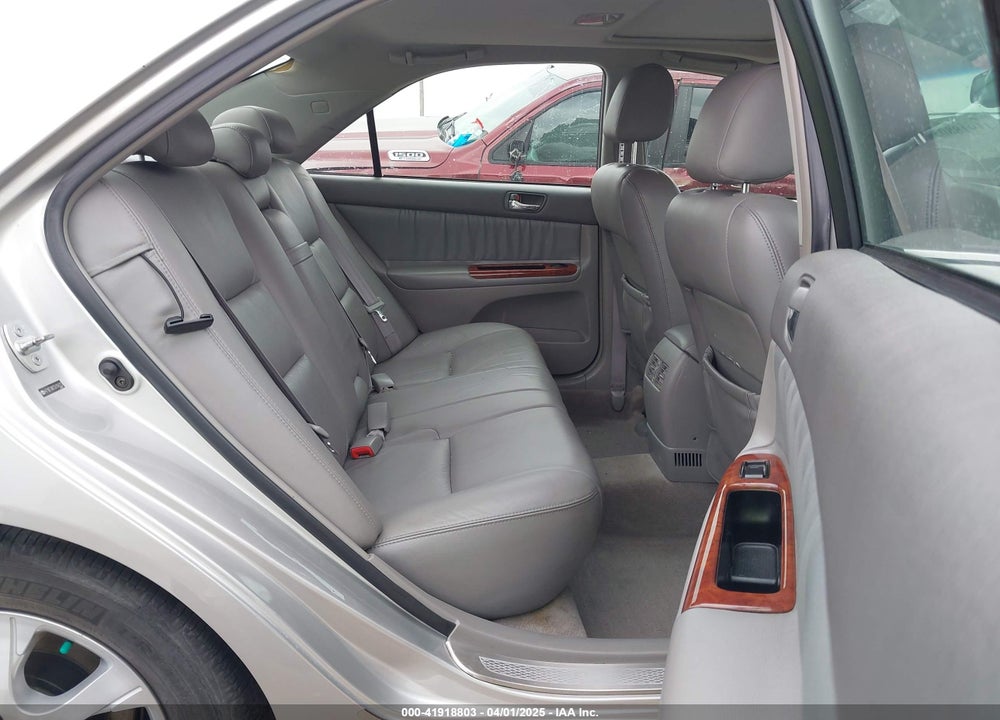 2005 TOYOTA CAMRY VIN: 4T1BF30K55U104313