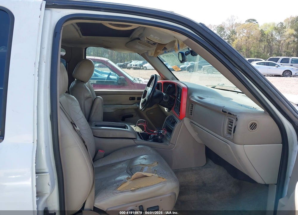 2003 CHEVROLET TAHOE VIN: 1GNEK13ZX3J174986