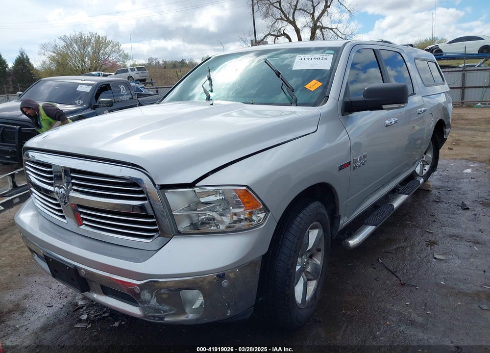 2016 RAM 1500 VIN: 1C6RR6LM6GS389585