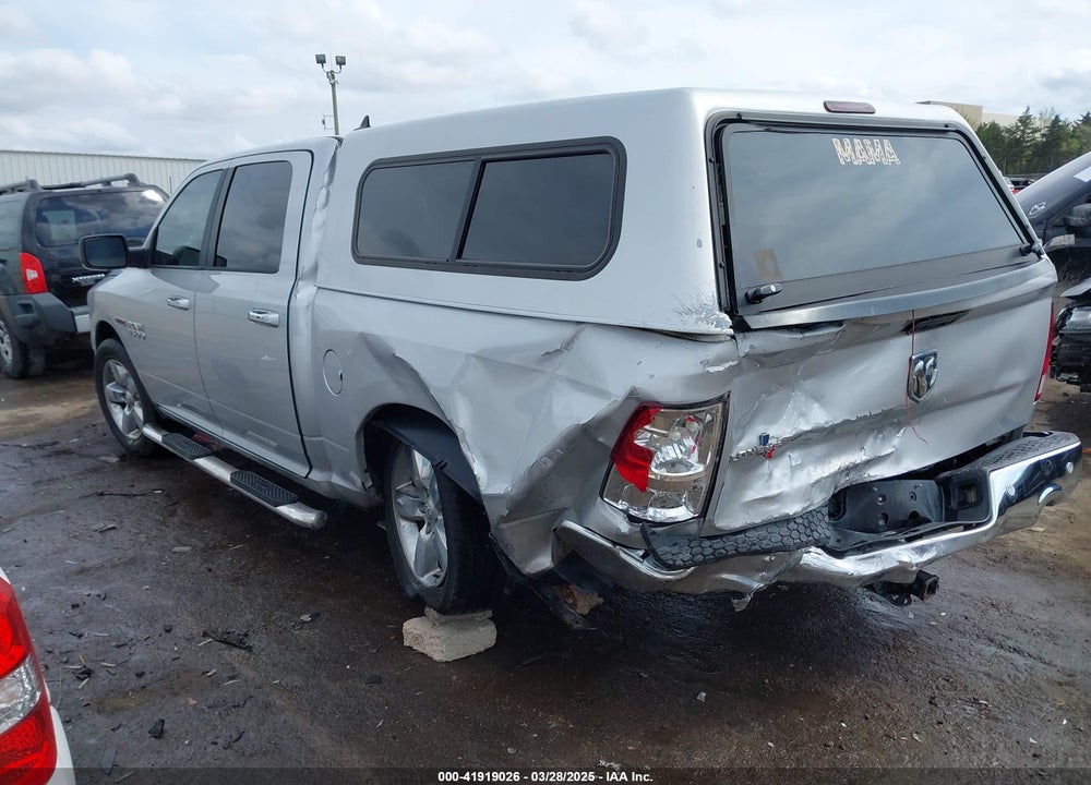 2016 RAM 1500 VIN: 1C6RR6LM6GS389585