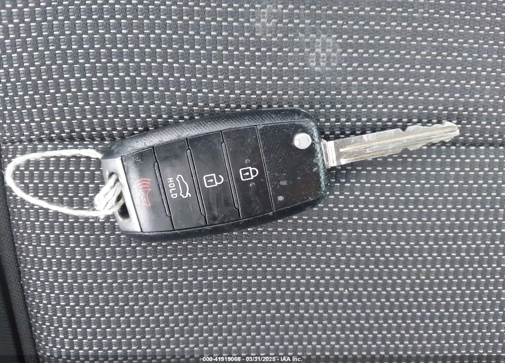 2018 KIA FORTE LX VIN: 3KPFK4A79JE221130