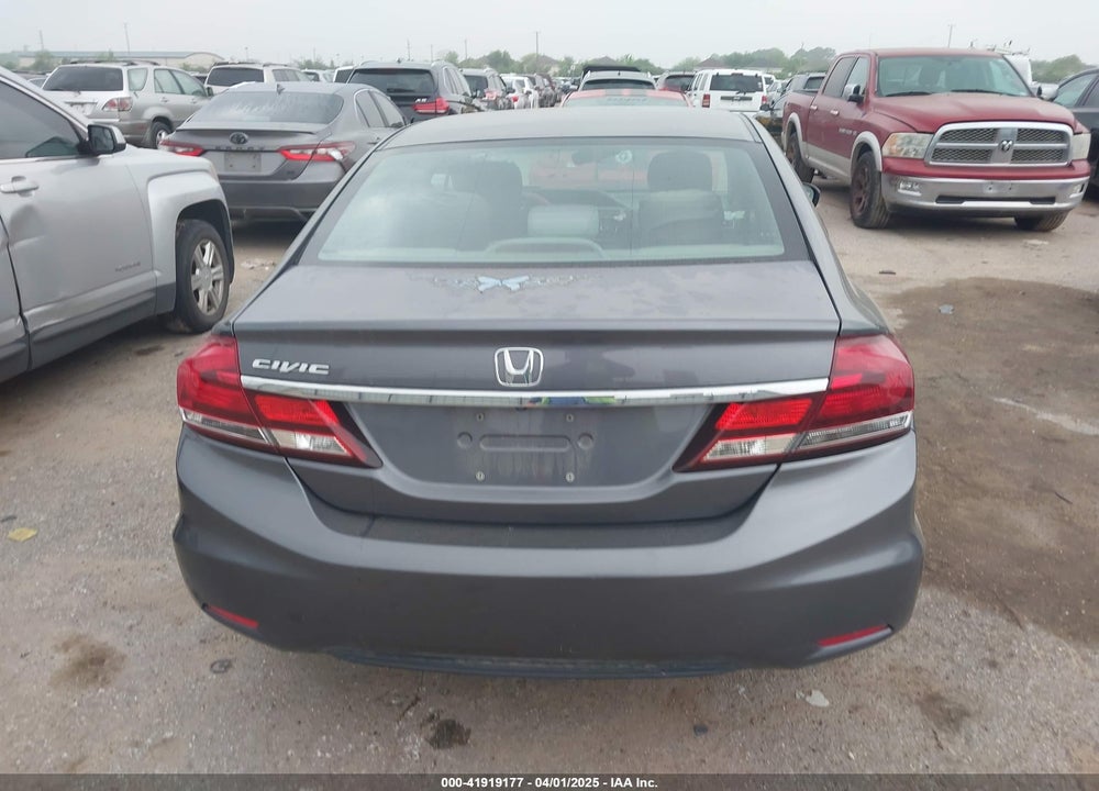 2015 HONDA CIVIC LX VIN: 2HGFB2F52FH564547