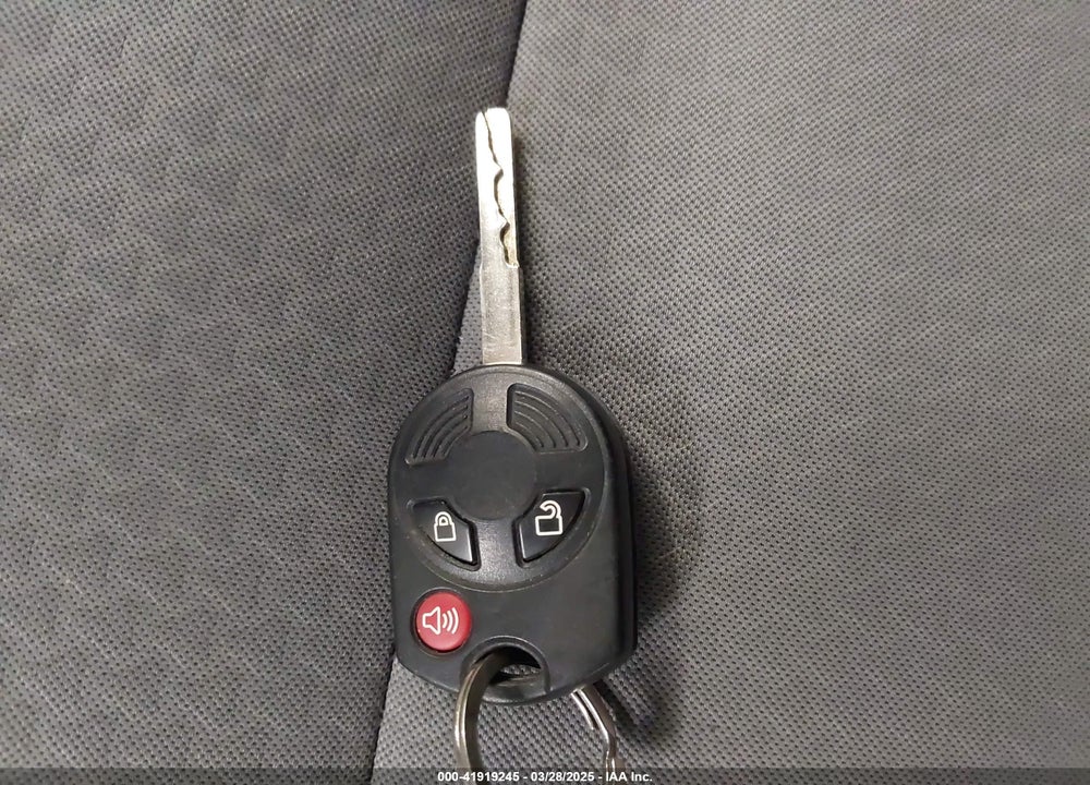 2018 FORD ESCAPE SE VIN: 1FMCU9GD2JUB17518