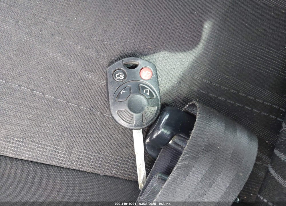 2017 FORD FOCUS VIN: 1FADP3H21HL332713