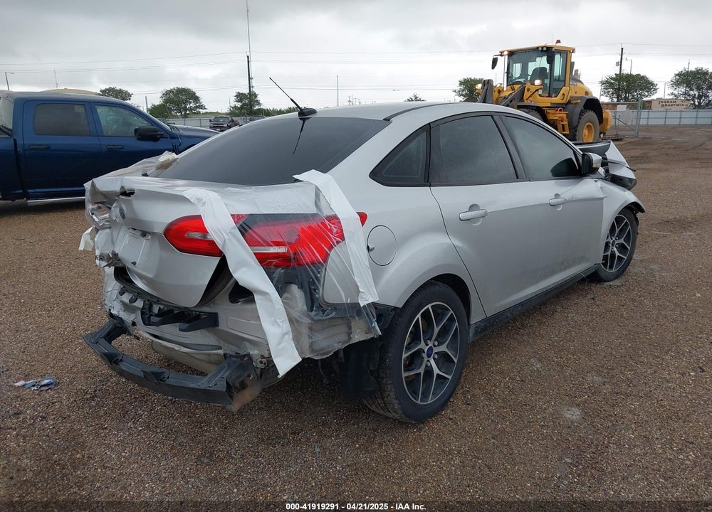 2017 FORD FOCUS VIN: 1FADP3H21HL332713
