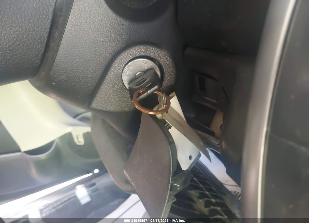 2019 NISSAN VERSA NOTE VIN: 3N1CE2CP0KL356797