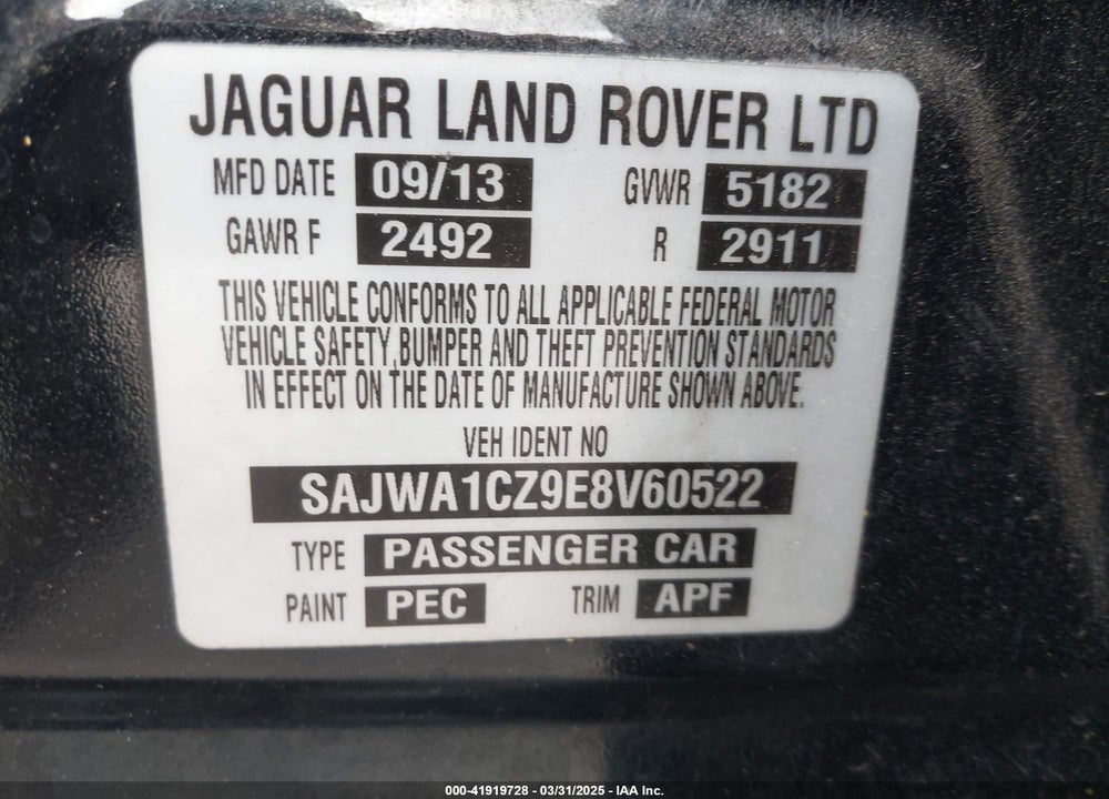 2014 JAGUAR XJ VIN: SAJWA1CZ9E8V60522