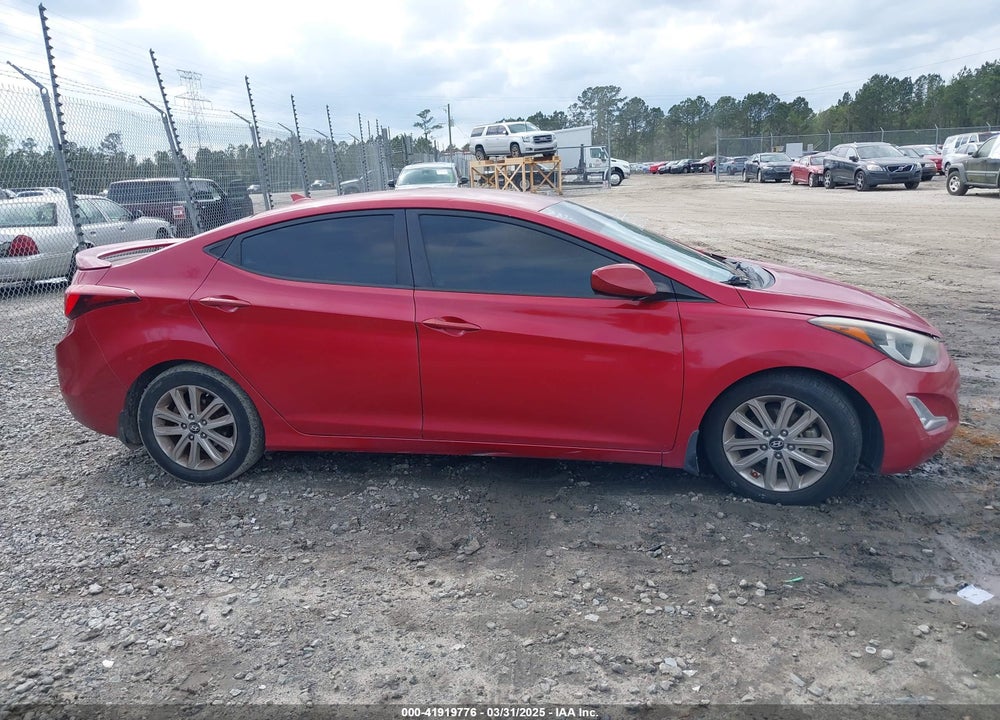 2015 HYUNDAI ELANTRA VIN: KMHDH4AE2FU377597