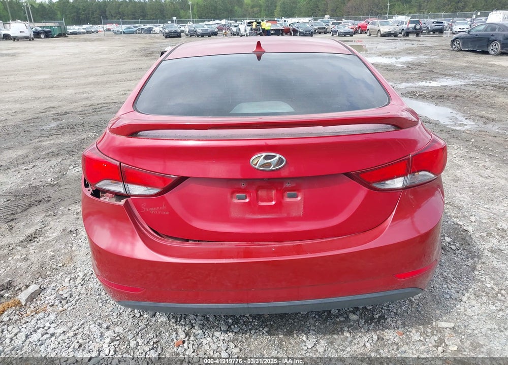 2015 HYUNDAI ELANTRA VIN: KMHDH4AE2FU377597