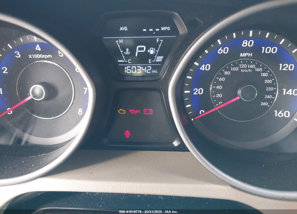 2015 HYUNDAI ELANTRA VIN: KMHDH4AE2FU377597