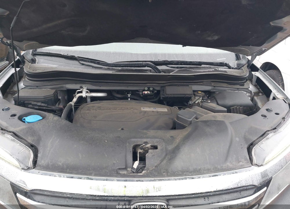 2018 HONDA PILOT VIN: 5FNYF5H50JB022680