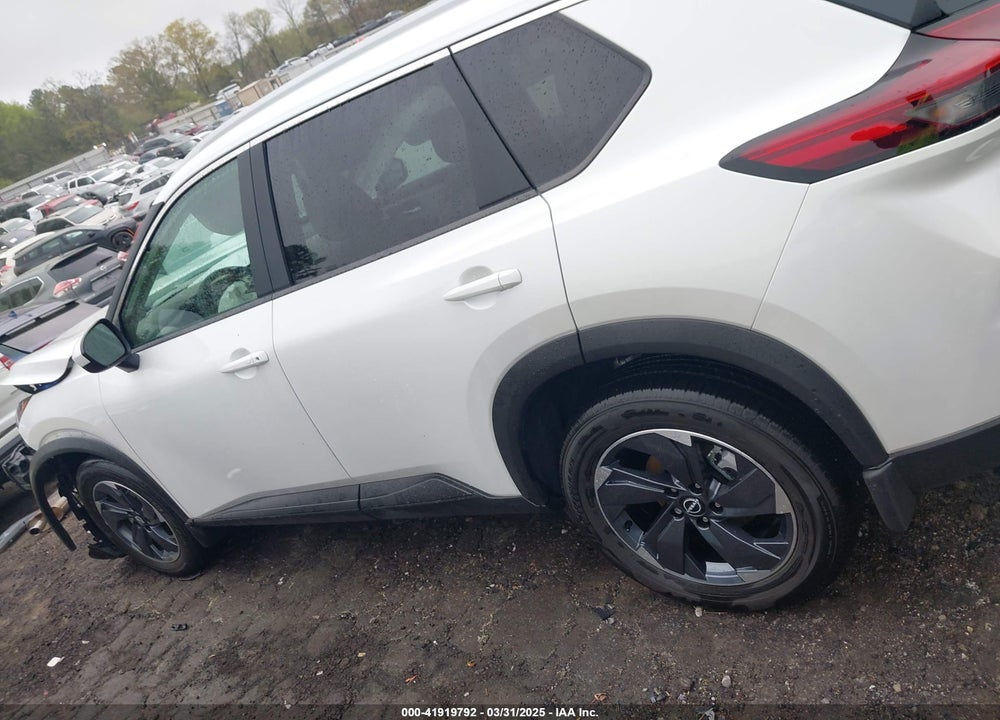 2024 NISSAN ROGUE VIN: 5N1BT3BA8RC751023