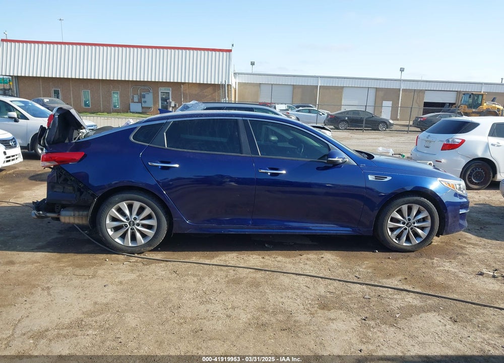 2017 KIA OPTIMA VIN: 5XXGU4L30HG170305